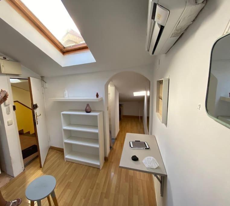 San Bernabe, Apartamento Para 2 En Las Vistillas Junto A Metro Puerta De Toledo Madrid Kültér fotó