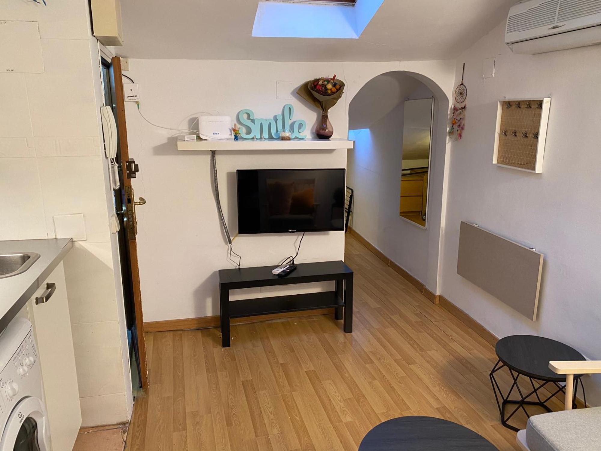 San Bernabe, Apartamento Para 2 En Las Vistillas Junto A Metro Puerta De Toledo Madrid Kültér fotó